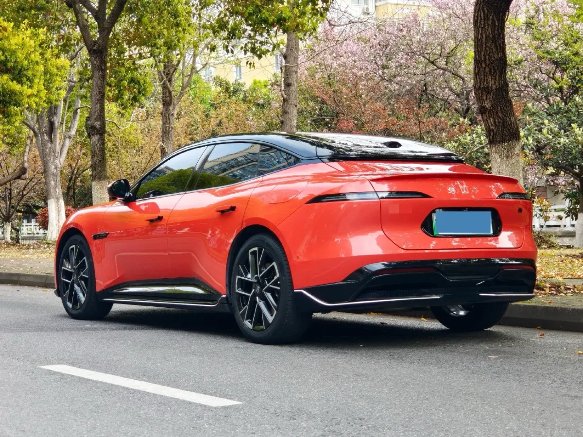 2025 Avatr 06 REEV 156HP REEV,autocango,china used car exporter,china ev exporter,chinese used car exporter,chinese used ev exporter