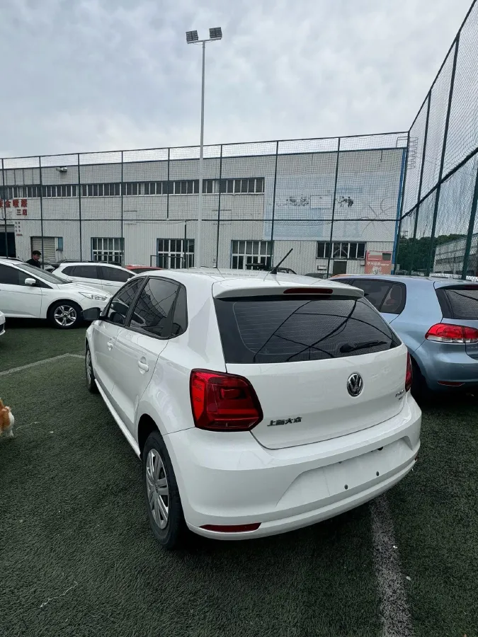 2016 Volkswagen Polo 1.4L 90HP L4 6AT,autocango,china used car exporter,china ev exporter,chinese used car exporter,chinese used ev exporter