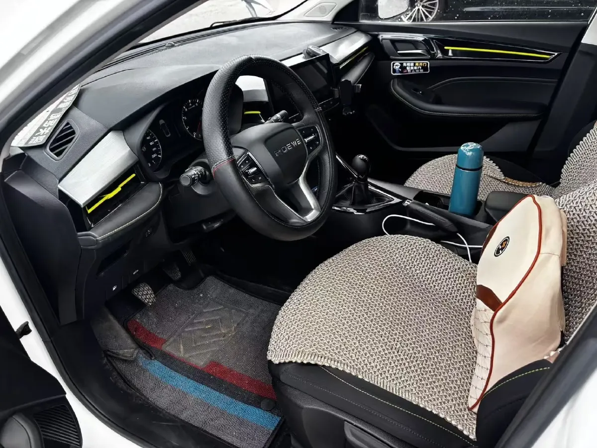 2021 Roewe i5 1.5L 120HP L4 5MT,autocango,china used car exporter,china ev exporter,chinese used car exporter,chinese used ev exporter
