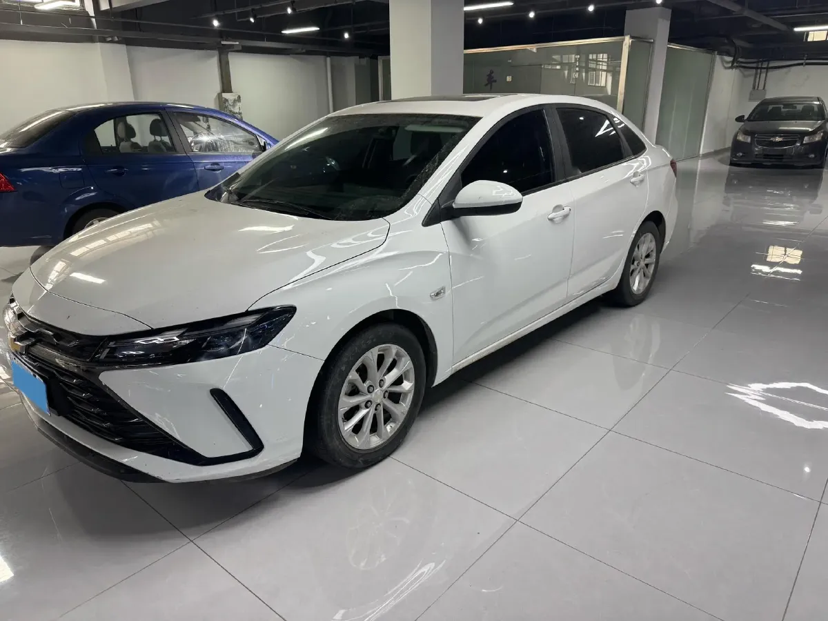 2023 Chevrolet Monza 1.5L 113HP L4 6DCT,autocango,china used car exporter,china ev exporter,chinese used car exporter,chinese used ev exporter