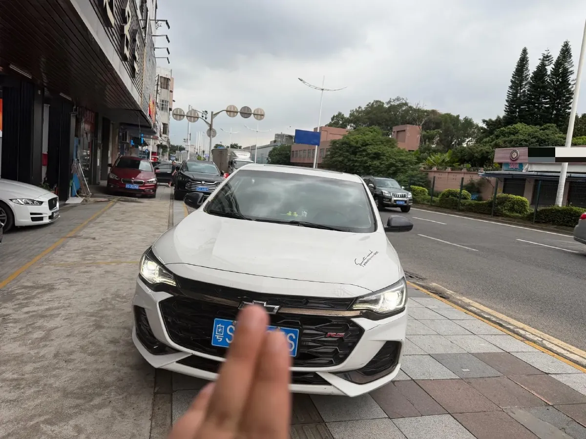 2019 Chevrolet Monza 1.3T 163HP L3 6AT,autocango,china used car exporter,china ev exporter,chinese used car exporter,chinese used ev exporter