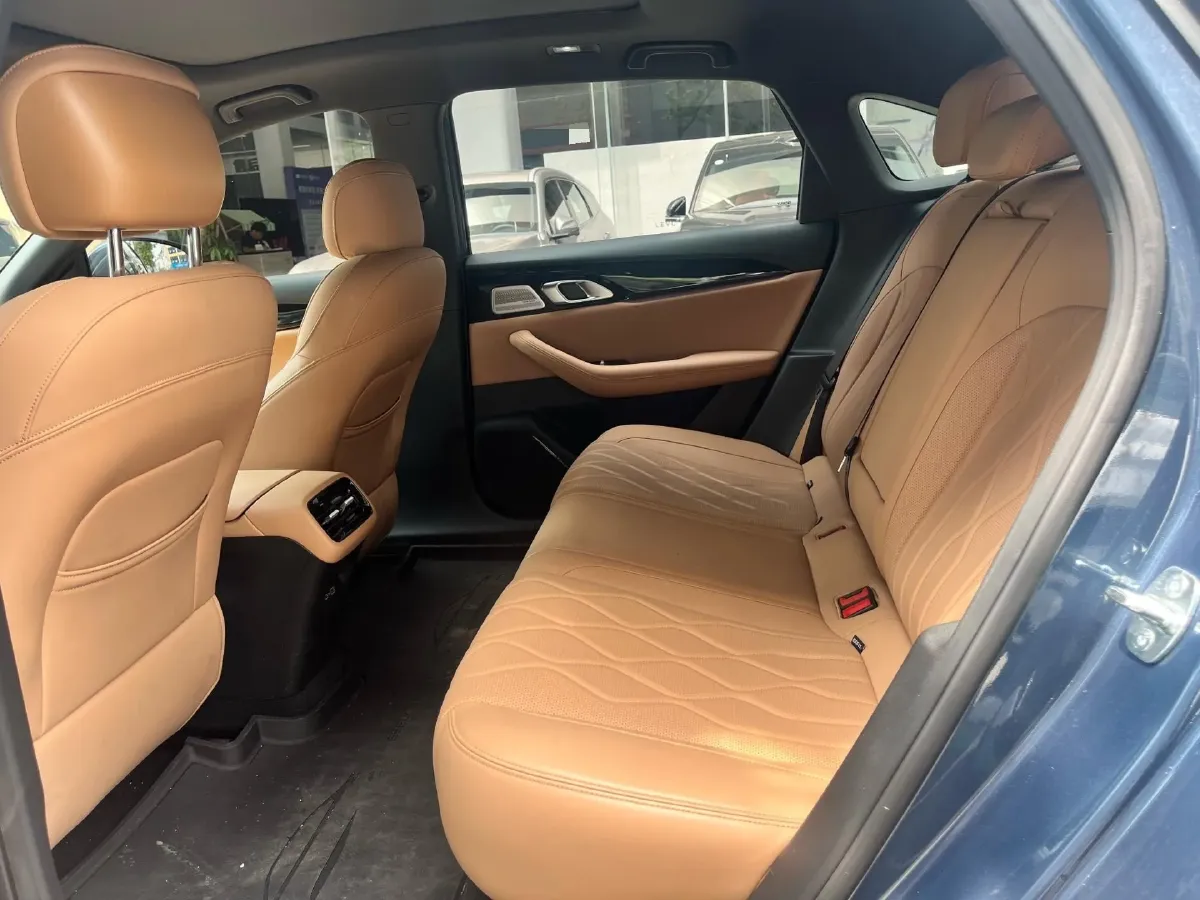 2025 Geely Galaxy A7 1.5L 112HP L4 1DHT PHEV,autocango,china used car exporter,china ev exporter,chinese used car exporter,chinese used ev exporter