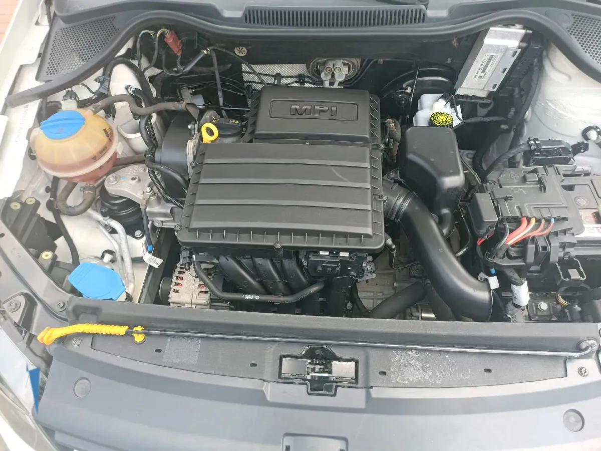2016 Volkswagen Polo 1.4L 90HP L4 6AT,autocango,china used car exporter,china ev exporter,chinese used car exporter,chinese used ev exporter