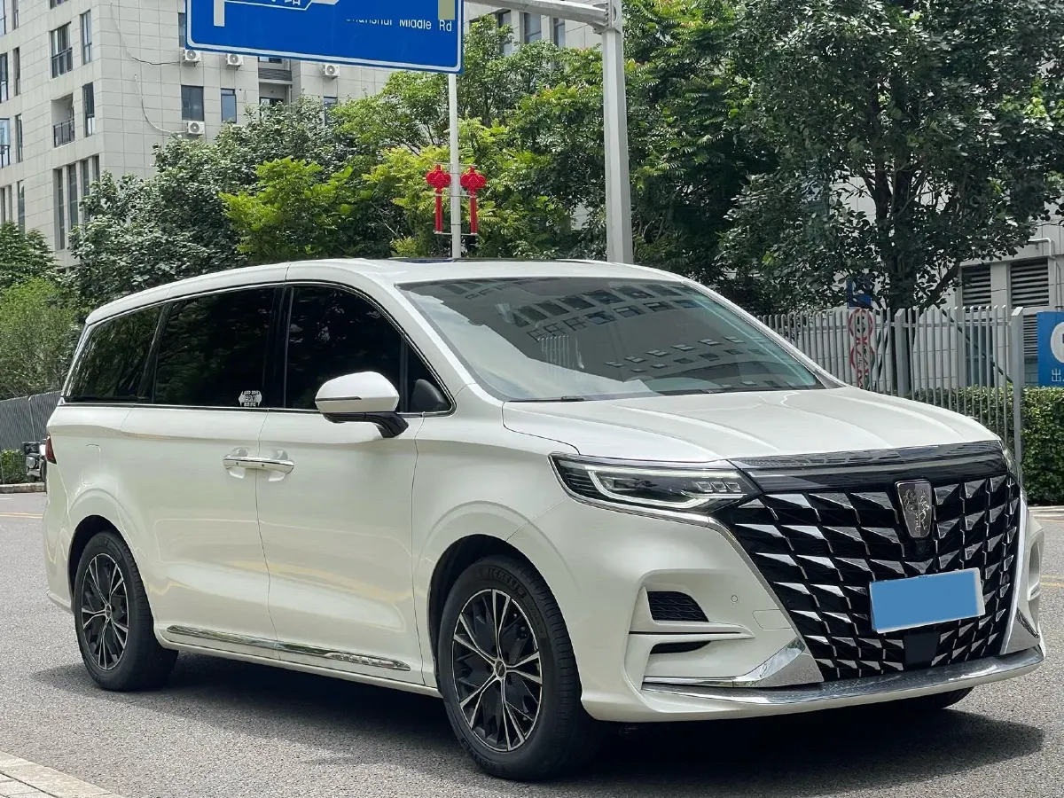 2022 Roewe iMAX8 2.0T 234HP L4 8AT,autocango,china used car exporter,china ev exporter,chinese used car exporter,chinese used ev exporter