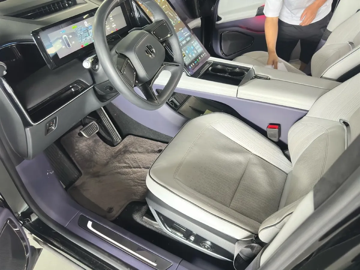 2021 HiPhi X BEV 97KWH,autocango,china used car exporter,china ev exporter,chinese used car exporter,chinese used ev exporter