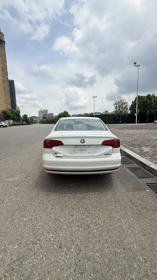2018 Volkswagen Bora 1.5L 110HP L4 5MT,autocango,china used car exporter,china ev exporter,chinese used car exporter,chinese used ev exporter