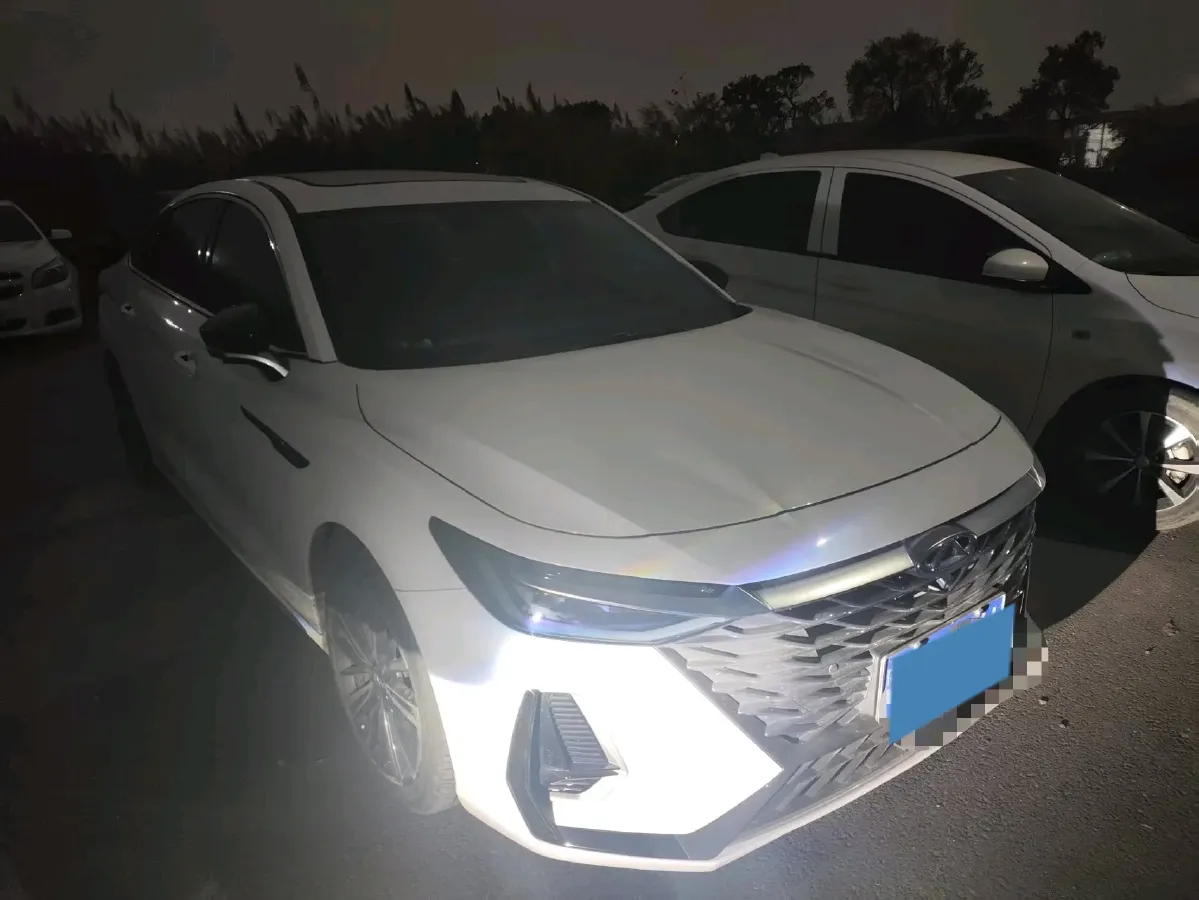 2022 Chery Arrizo 8 1.6T 197HP L4 7DCT,autocango,china used car exporter,china ev exporter,chinese used car exporter,chinese used ev exporter