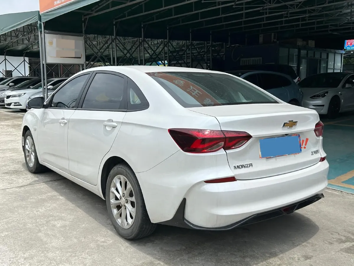 2024 Chevrolet Monza 1.5L 113HP L4 6DCT,autocango,china used car exporter,china ev exporter,chinese used car exporter,chinese used ev exporter