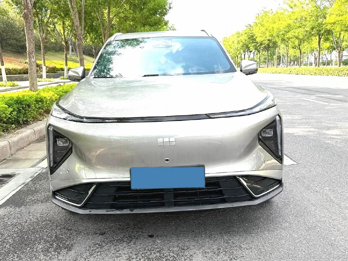 2025 Geely Galaxy L7 1.5L 112HP L4 1DHT PHEV 18.4KWH,autocango,china used car exporter,china ev exporter,chinese used car exporter,chinese used ev exporter