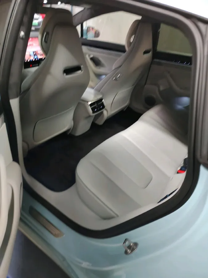 2024 Luxeed S7 BEV 82KWH,autocango,china used car exporter,china ev exporter,chinese used car exporter,chinese used ev exporter
