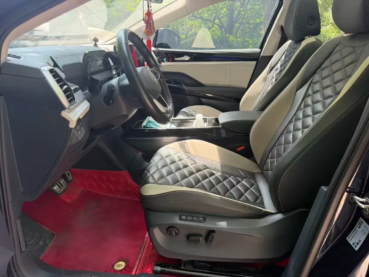 2021 Volkswagen ID.6 Crozz BEV 84.8KWH,autocango,china used car exporter,china ev exporter,chinese used car exporter,chinese used ev exporter
