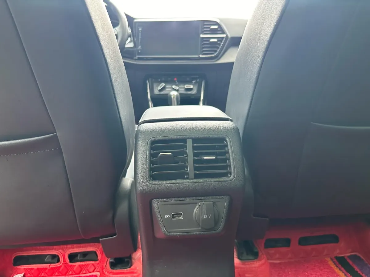 2022 Jetta VS7 1.4T 150HP L4 6AT,autocango,china used car exporter,china ev exporter,chinese used car exporter,chinese used ev exporter