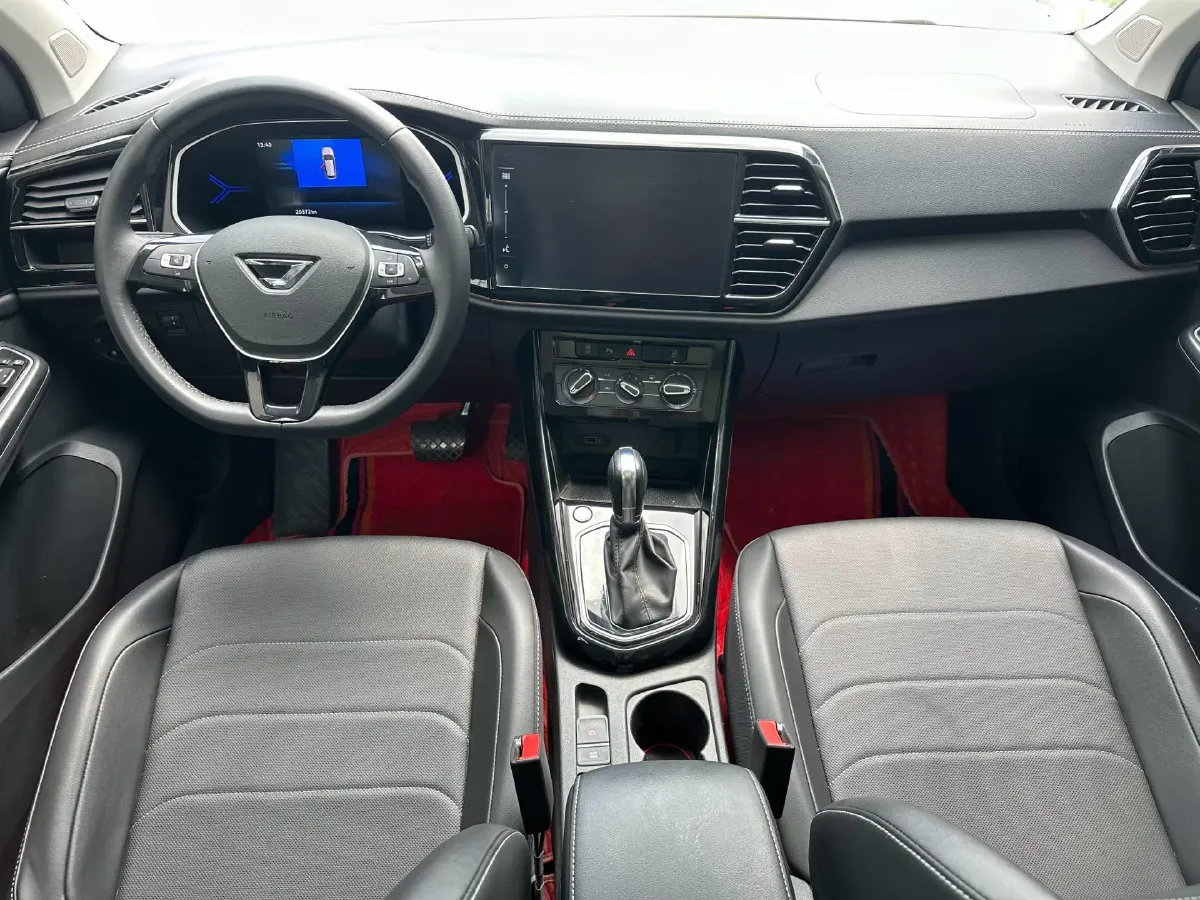 2022 Jetta VS7 1.4T 150HP L4 6AT,autocango,china used car exporter,china ev exporter,chinese used car exporter,chinese used ev exporter