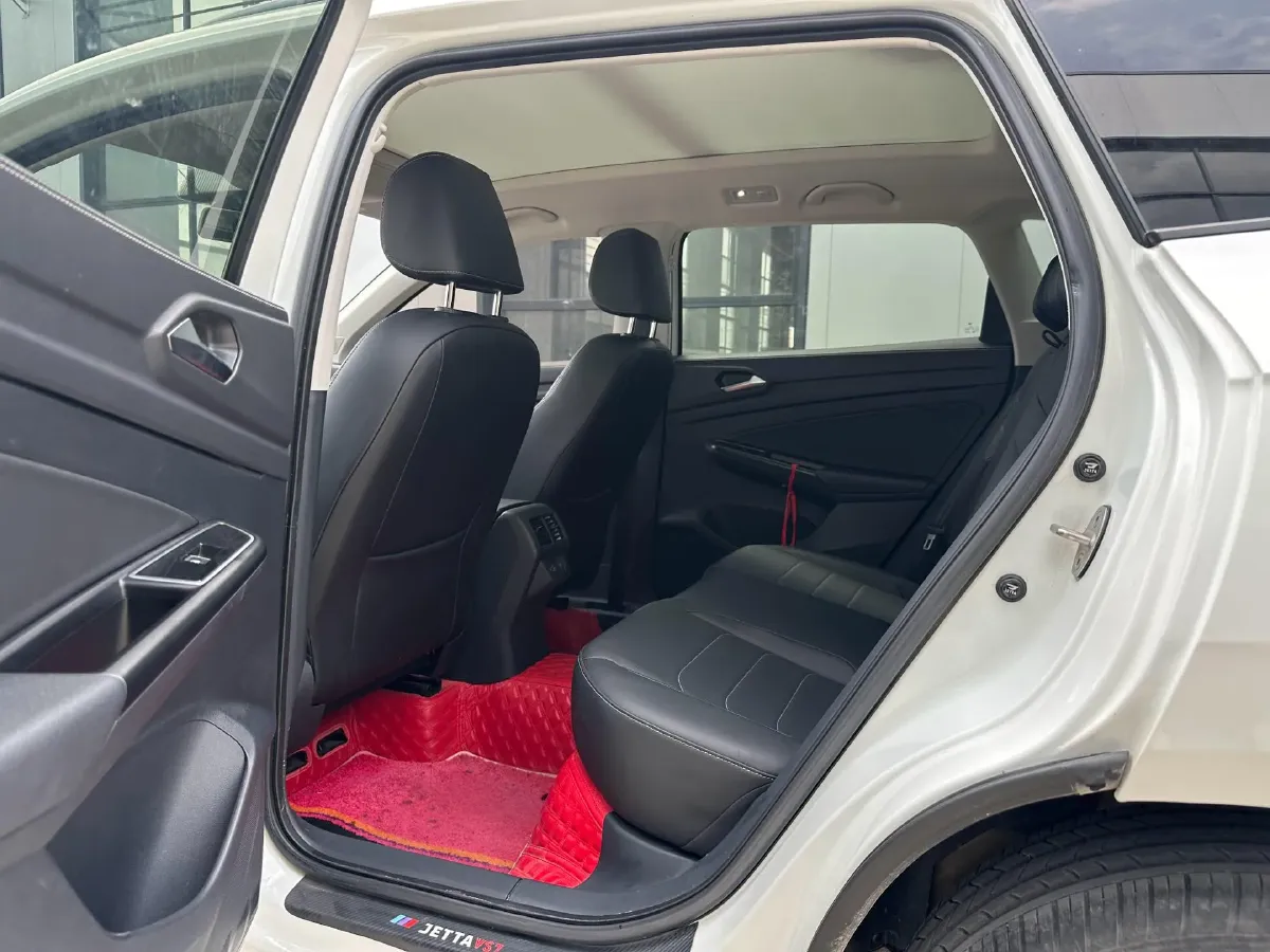 2022 Jetta VS7 1.4T 150HP L4 6AT,autocango,china used car exporter,china ev exporter,chinese used car exporter,chinese used ev exporter