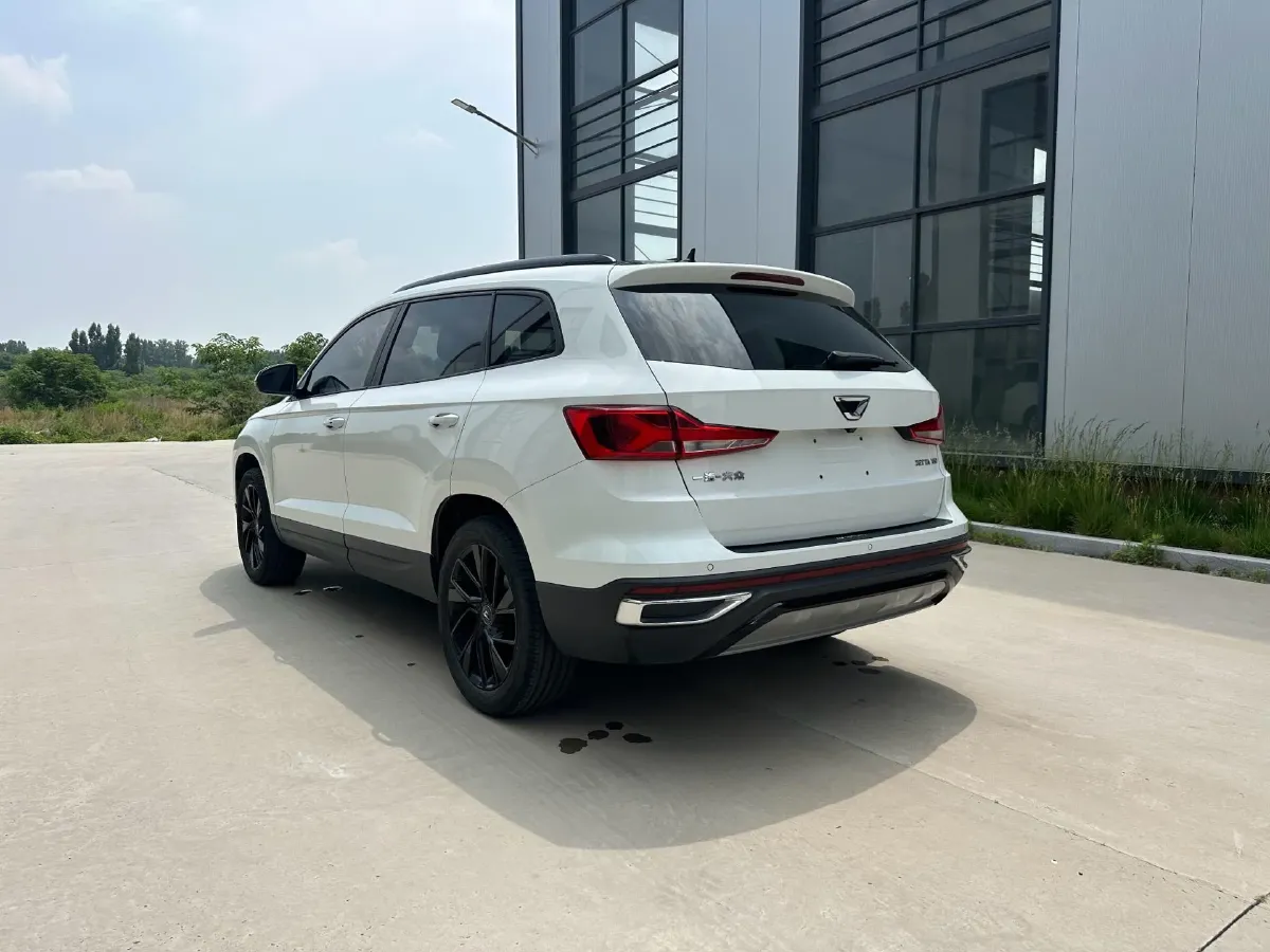 2022 Jetta VS7 1.4T 150HP L4 6AT,autocango,china used car exporter,china ev exporter,chinese used car exporter,chinese used ev exporter