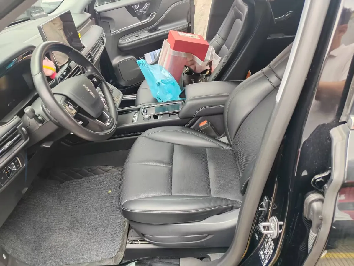 2022 Lincoln Corsair 2.0T 245HP L4 8AT,autocango,china used car exporter,china ev exporter,chinese used car exporter,chinese used ev exporter