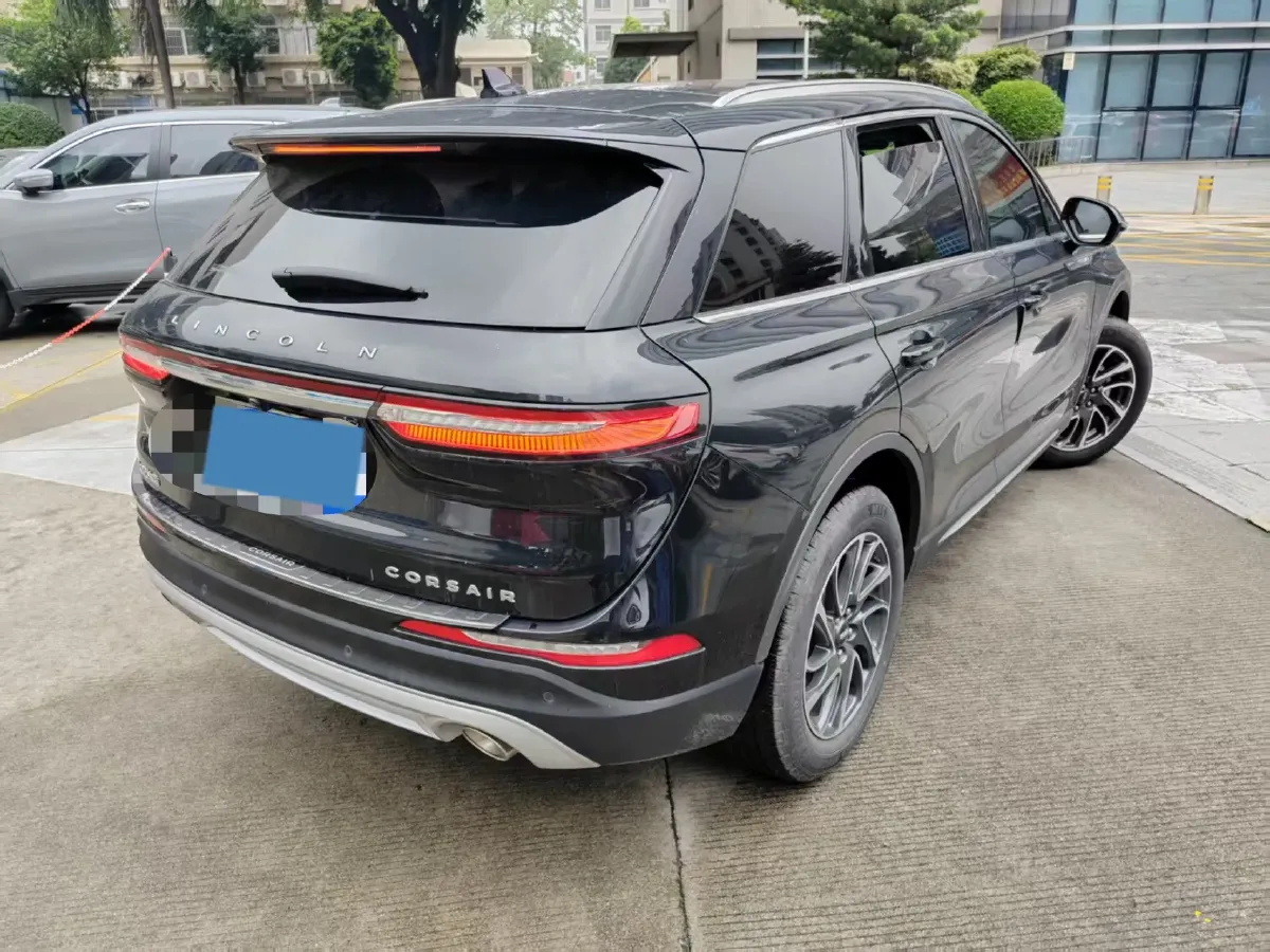 2022 Lincoln Corsair 2.0T 245HP L4 8AT,autocango,china used car exporter,china ev exporter,chinese used car exporter,chinese used ev exporter
