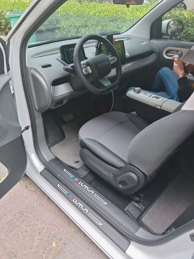 2025 LingBox BOX BEV 19.2KWH,autocango,china used car exporter,china ev exporter,chinese used car exporter,chinese used ev exporter