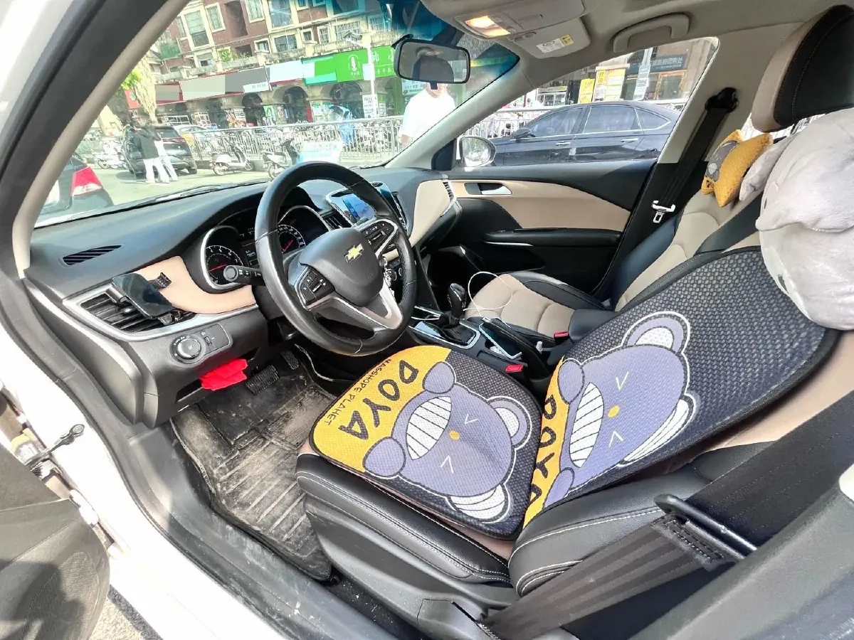 2022 Chevrolet Monza 1.5L 113HP L4 6AT,autocango,china used car exporter,china ev exporter,chinese used car exporter,chinese used ev exporter