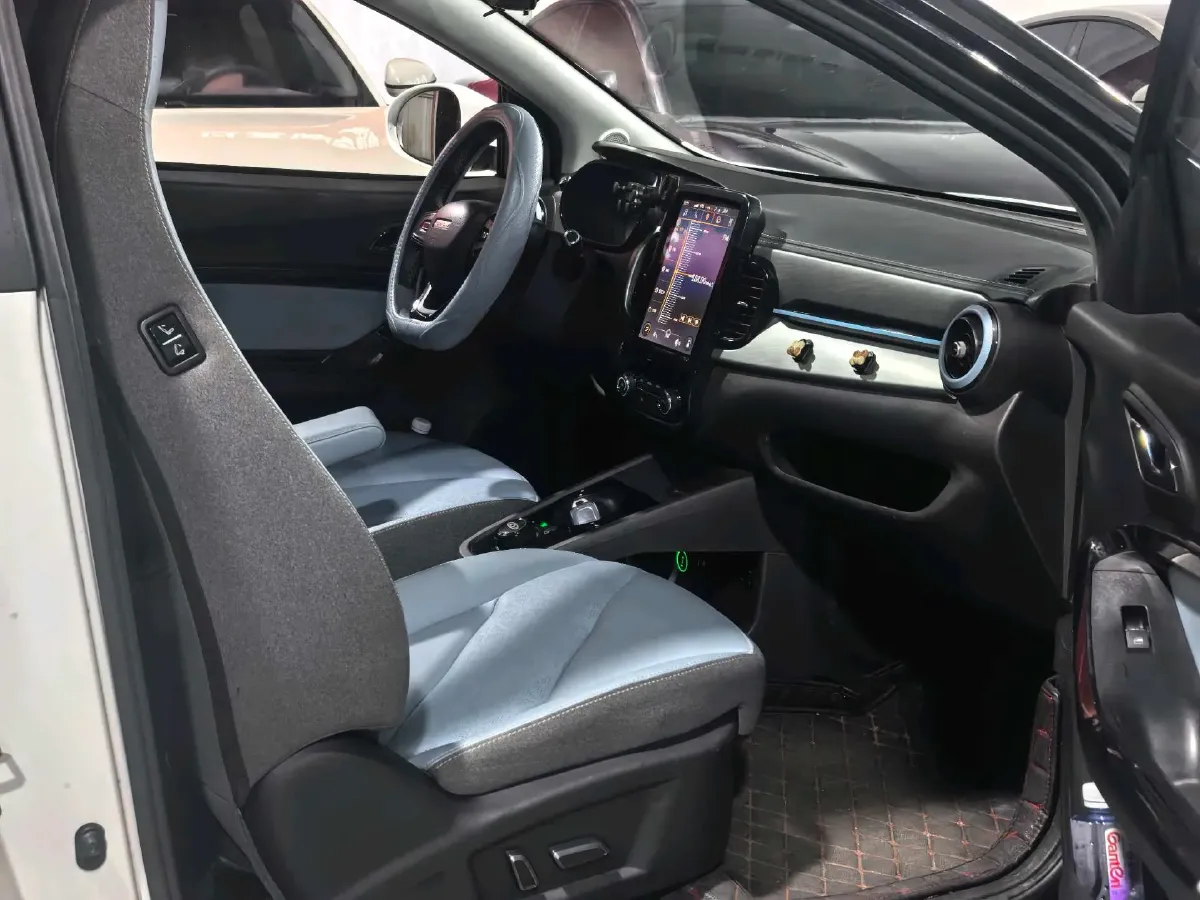 2022 Chery Little Ant BEV 40.6KWH,autocango,china used car exporter,china ev exporter,chinese used car exporter,chinese used ev exporter