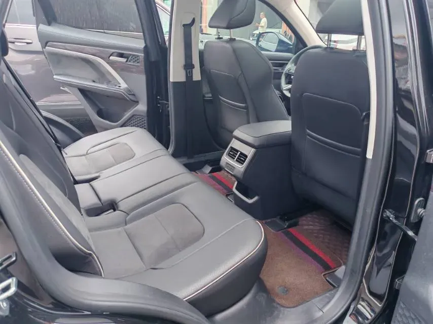 2023 Haval H6 1.5T 150HP L4 7DCT,autocango,china used car exporter,china ev exporter,chinese used car exporter,chinese used ev exporter