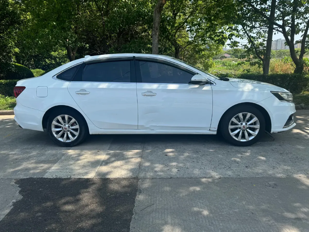 2017 Roewe i6 1.0T 125HP L3 2AT PHEV,autocango,china used car exporter,china ev exporter,chinese used car exporter,chinese used ev exporter