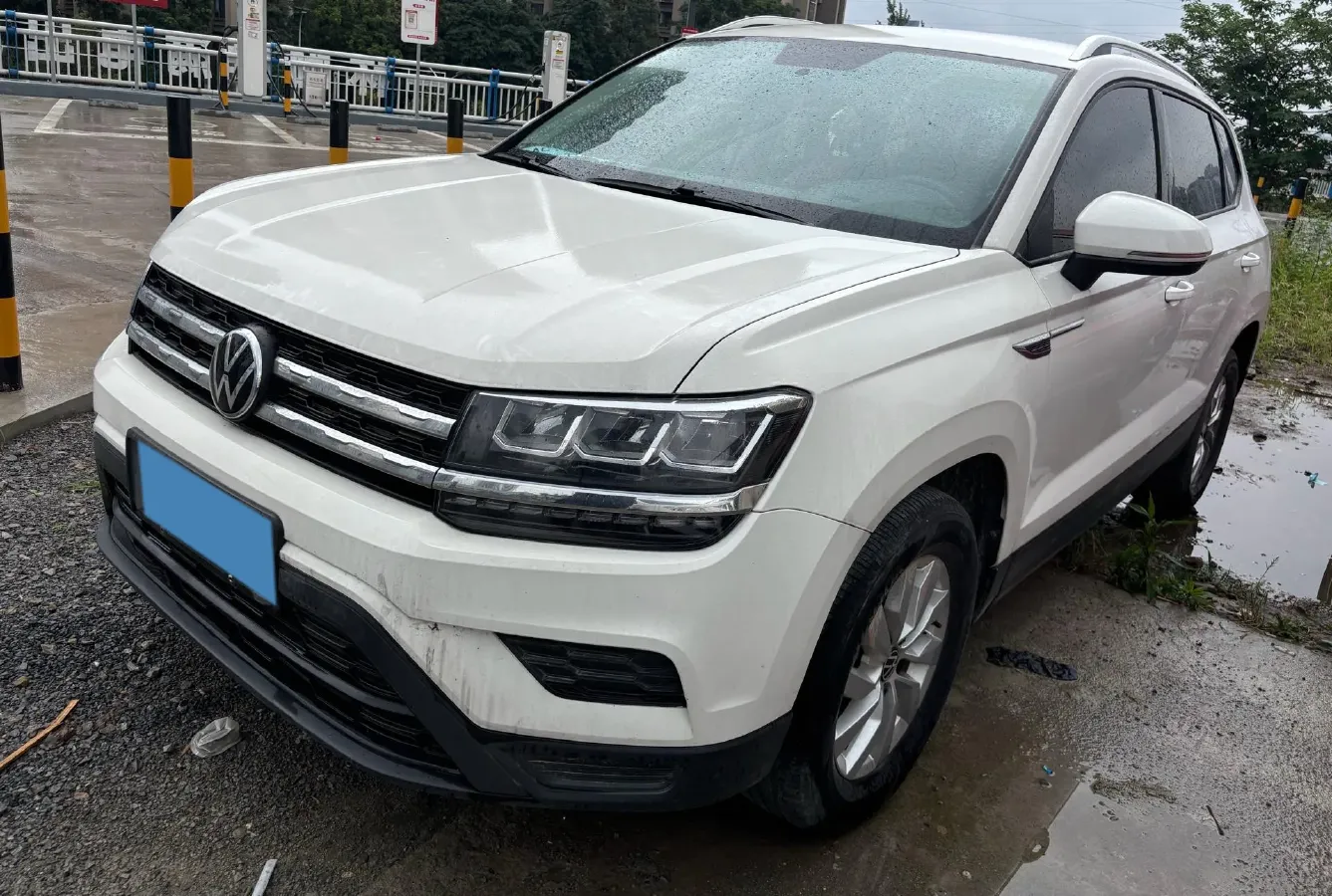 2021 Volkswagen Tharu 1.4T 150HP L4 7DCT,autocango,china used car exporter,china ev exporter,chinese used car exporter,chinese used ev exporter
