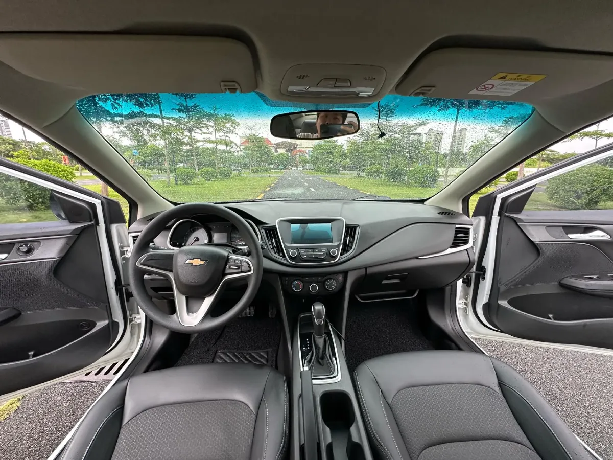 2019 Chevrolet Cavalier 1.5L 113HP L4 6AT,autocango,china used car exporter,china ev exporter,chinese used car exporter,chinese used ev exporter