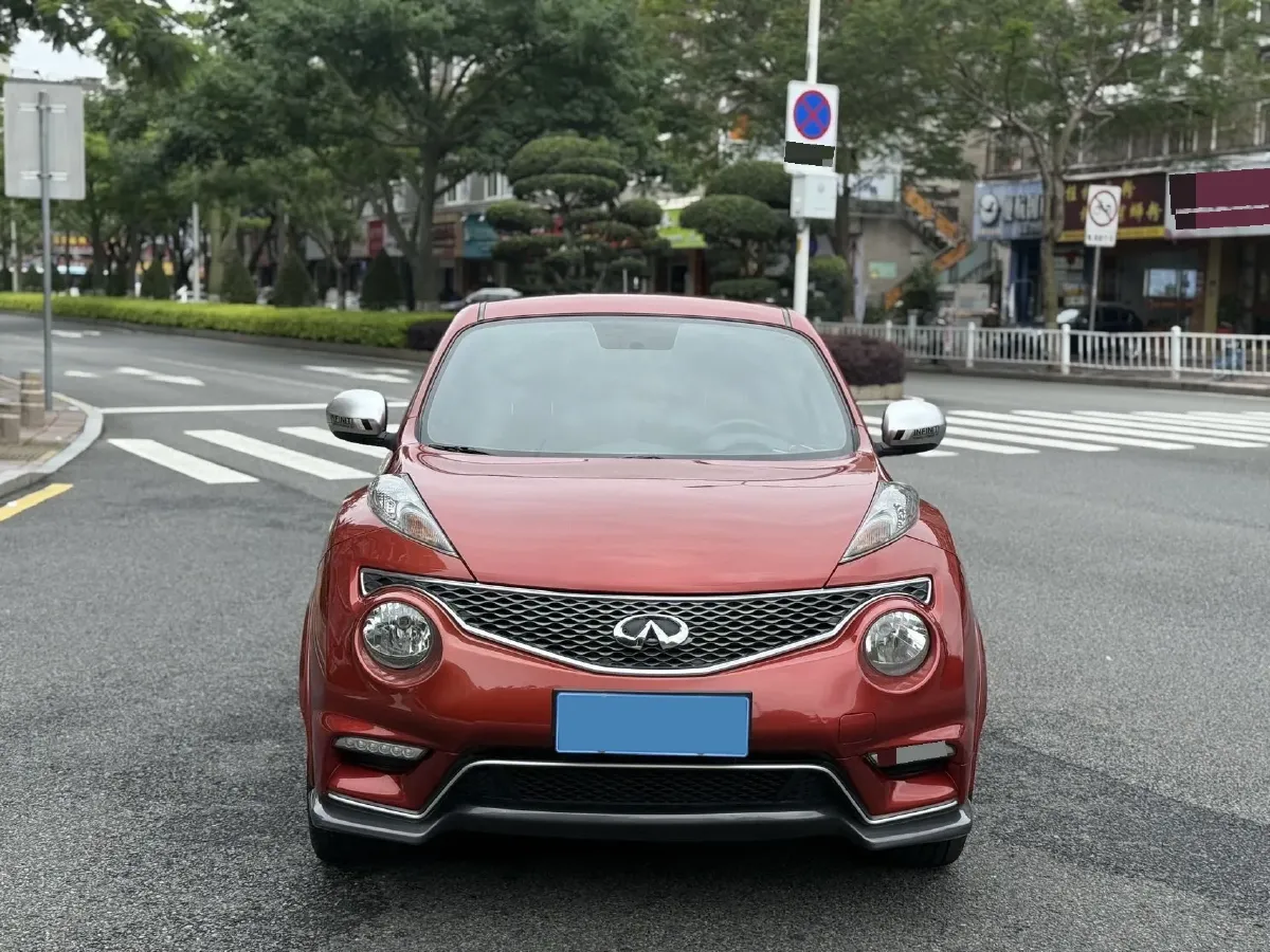 2014 Infiniti ESQ 1.6L 116HP L4 CVT,autocango,china used car exporter,china ev exporter,chinese used car exporter,chinese used ev exporter