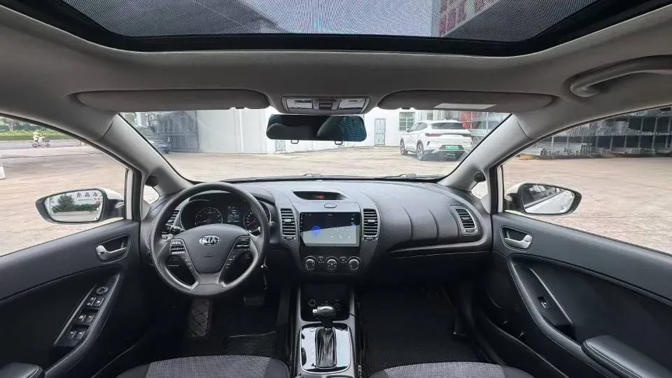 2016 Kia K3 1.6L 128HP L4 6AT,autocango,china used car exporter,china ev exporter,chinese used car exporter,chinese used ev exporter