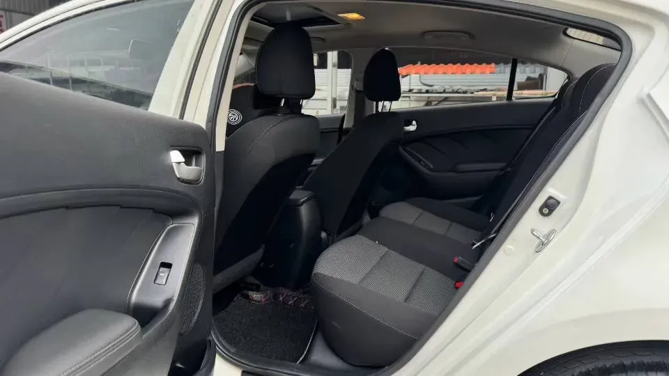 2016 Kia K3 1.6L 128HP L4 6AT,autocango,china used car exporter,china ev exporter,chinese used car exporter,chinese used ev exporter