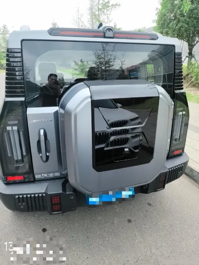 2023 Jetour Traveller 1.5T 184HP L4 7DCT,autocango,china used car exporter,china ev exporter,chinese used car exporter,chinese used ev exporter
