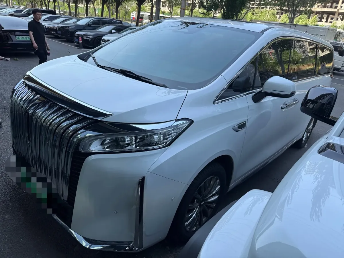 2024 Voyah ZhuiGuang 1.5T 136HP L4 PHEV 43KWH,autocango,china used car exporter,china ev exporter,chinese used car exporter,chinese used ev exporter