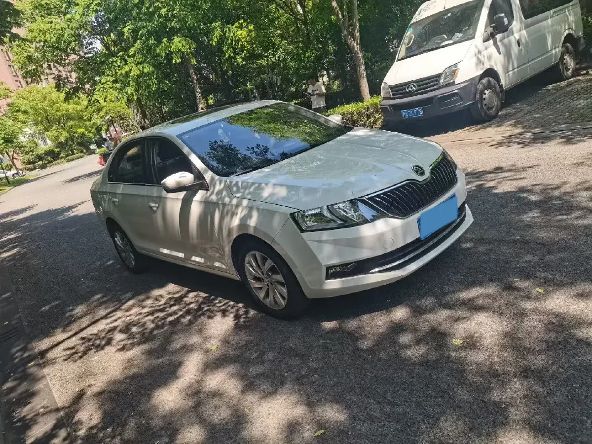 2019 SWM G01 1.5T 156HP L4 6AT,autocango,china used car exporter,china ev exporter,chinese used car exporter,chinese used ev exporter