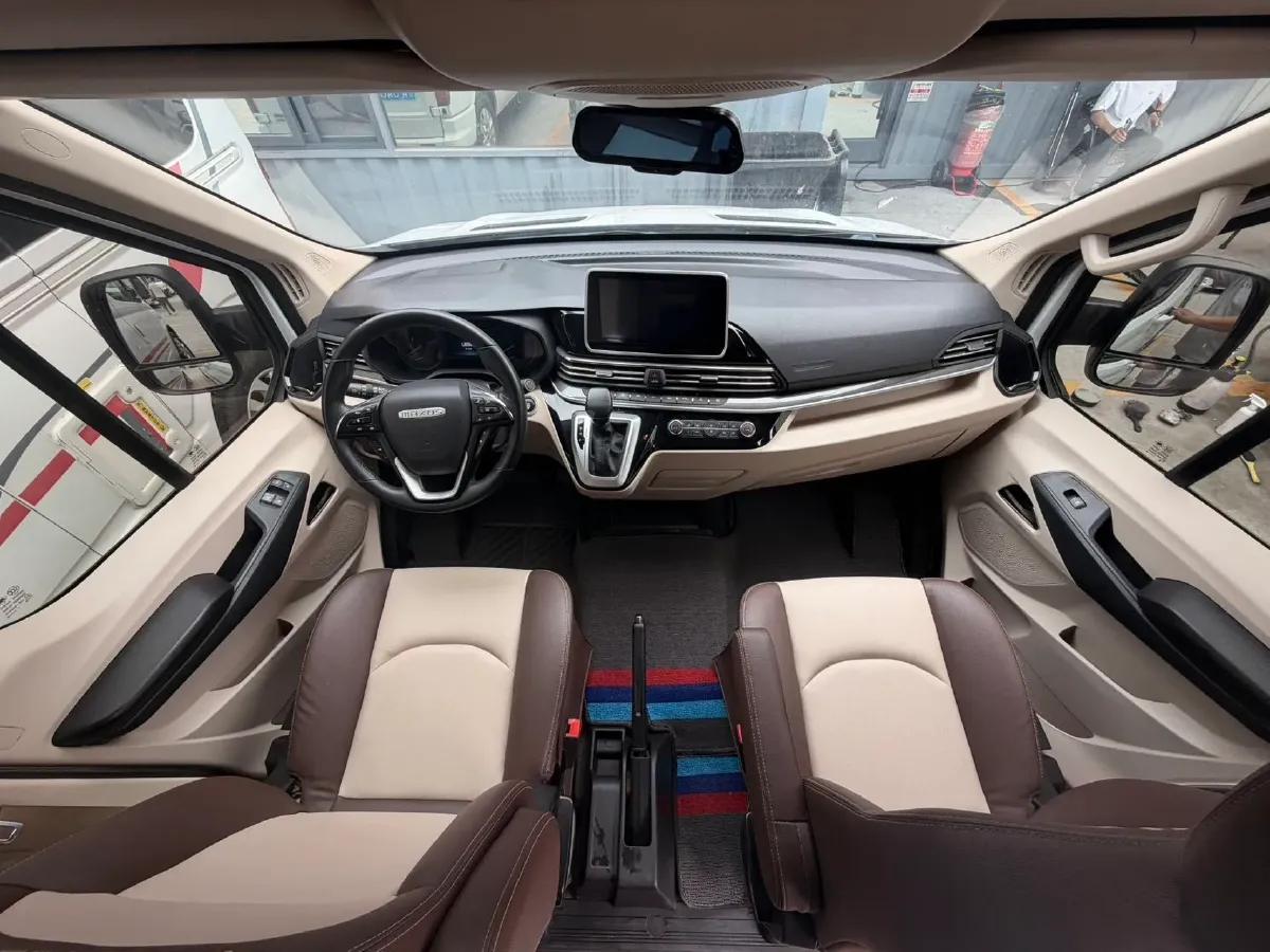 2021 MAXUS V90 RV 2.0T 148HP L4 6AT,autocango,china used car exporter,china ev exporter,chinese used car exporter,chinese used ev exporter