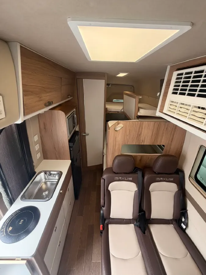 2021 MAXUS V90 RV 2.0T 148HP L4 6AT,autocango,china used car exporter,china ev exporter,chinese used car exporter,chinese used ev exporter