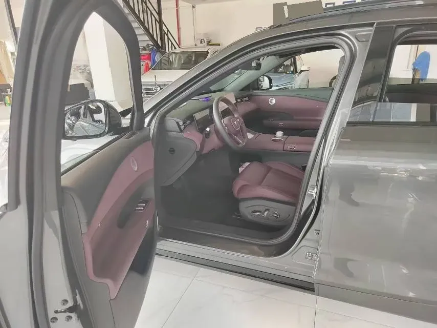 2025 Voyah FREE REEV 129HP REEV,autocango,china used car exporter,china ev exporter,chinese used car exporter,chinese used ev exporter