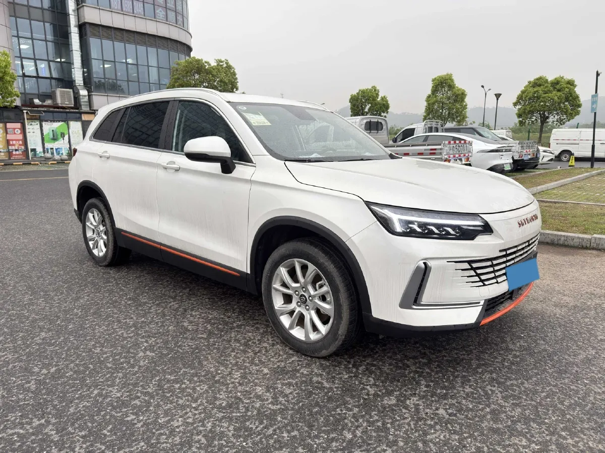 2023 Skyworth HT-i 1.5L 110HP L4 E-CVT PHEV 32.76KWH,autocango,china used car exporter,china ev exporter,chinese used car exporter,chinese used ev exporter