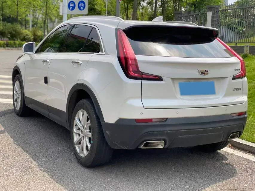 2020 Cadillac XT4 2.0T 241HP L4 9AT,autocango,china used car exporter,china ev exporter,chinese used car exporter,chinese used ev exporter