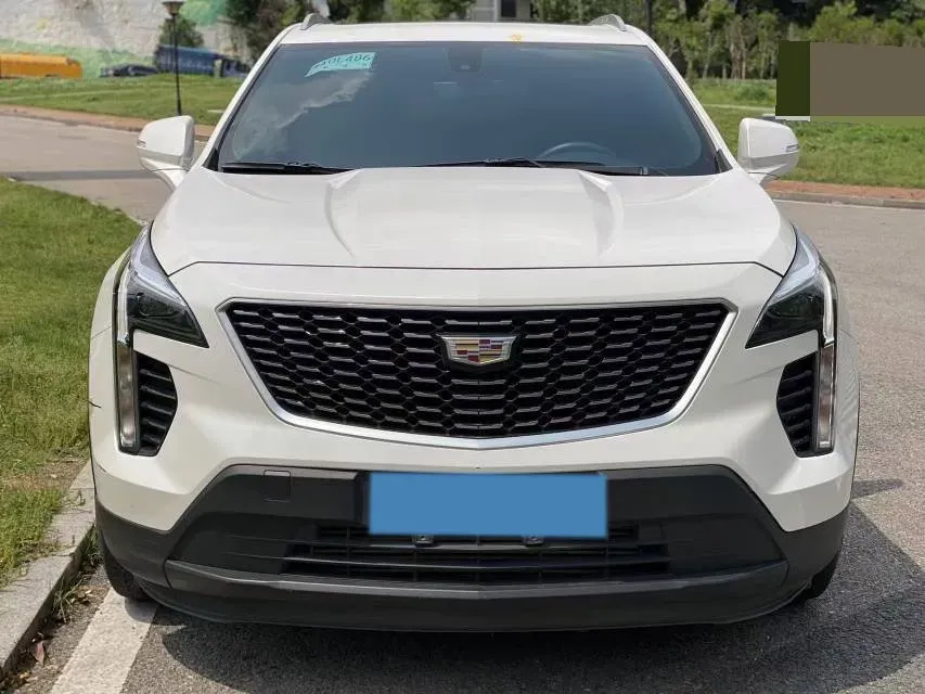 2020 Cadillac XT4 2.0T 241HP L4 9AT,autocango,china used car exporter,china ev exporter,chinese used car exporter,chinese used ev exporter