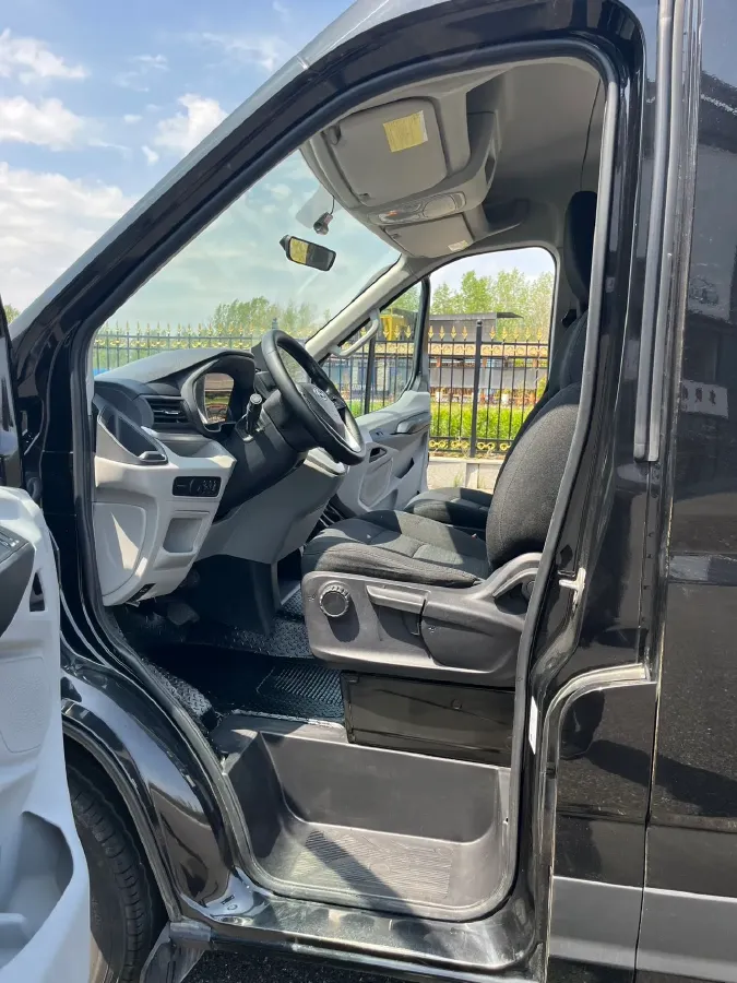 2020 DongFeng DFAC YuFeng 2.5T 136HP L4 6MT,autocango,china used car exporter,china ev exporter,chinese used car exporter,chinese used ev exporter