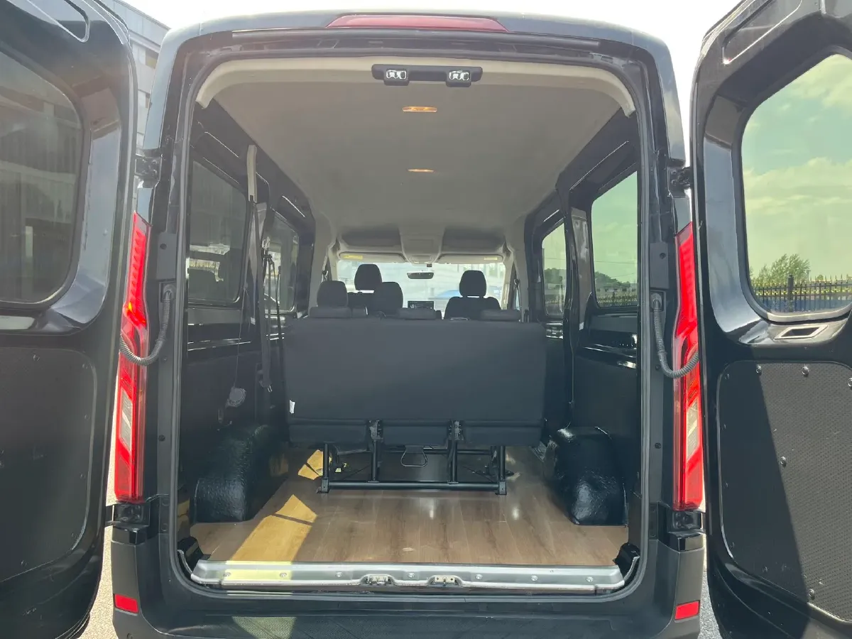 2020 DongFeng DFAC YuFeng 2.5T 136HP L4 6MT,autocango,china used car exporter,china ev exporter,chinese used car exporter,chinese used ev exporter