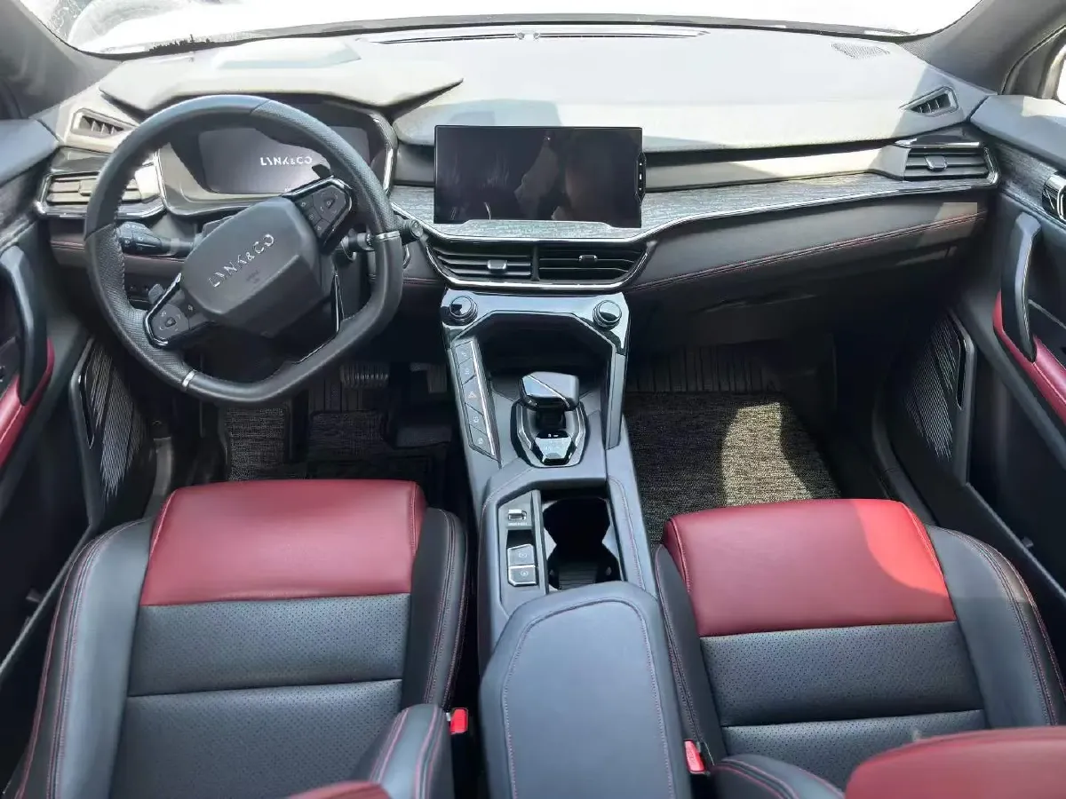 2020 LYNK&CO 06 1.5T 177HP L3 7DCT,autocango,china used car exporter,china ev exporter,chinese used car exporter,chinese used ev exporter