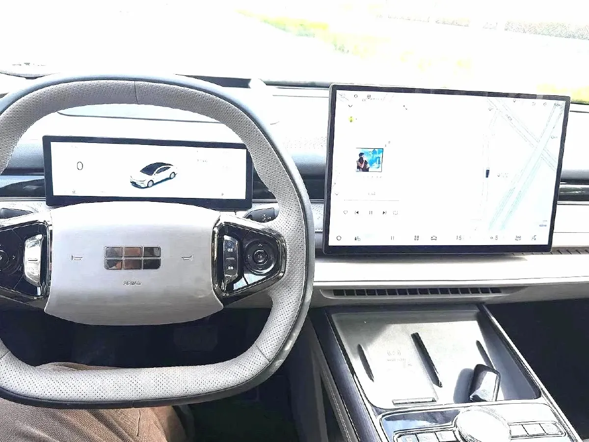 2025 Geely Galaxy Starshine 8 1.5T 163HP L4 3DHT PHEV 27.69KWH,autocango,china used car exporter,china ev exporter,chinese used car exporter,chinese used ev exporter