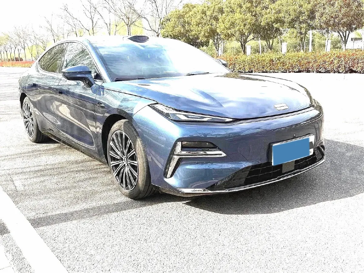 2025 Geely Galaxy Starshine 8 1.5T 163HP L4 3DHT PHEV 27.69KWH,autocango,china used car exporter,china ev exporter,chinese used car exporter,chinese used ev exporter