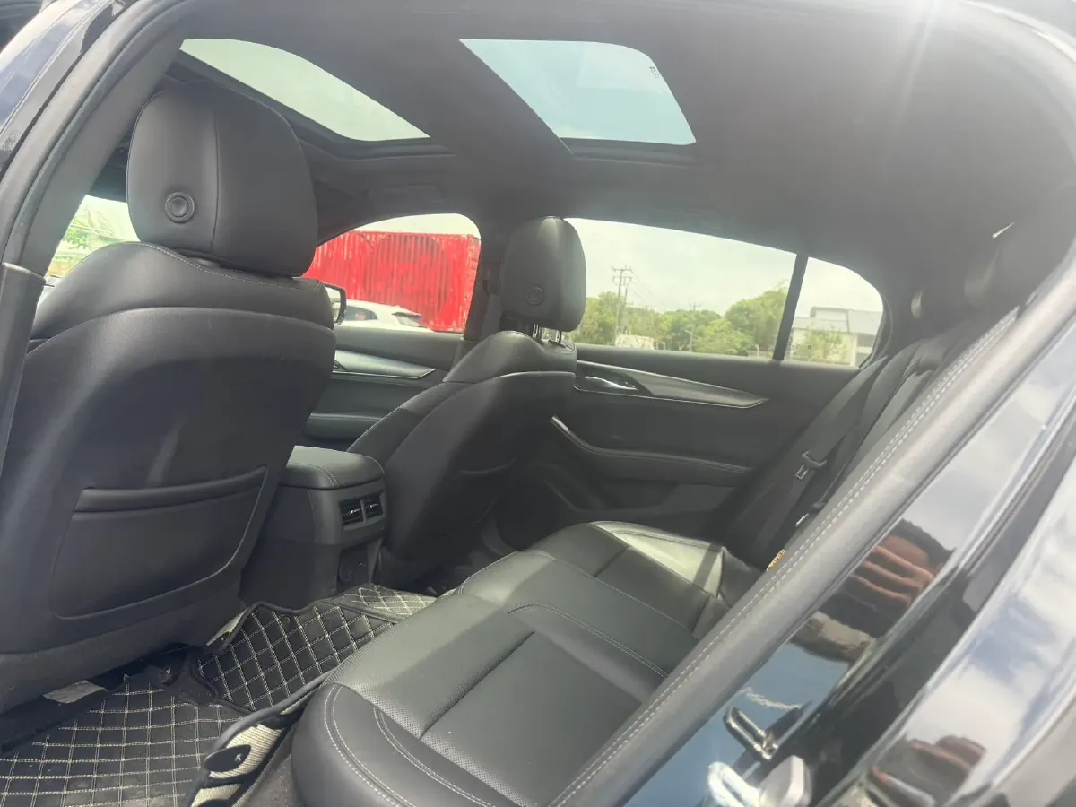 2022 Cadillac CT5 2.0T 237HP L4 10AT,autocango,china used car exporter,china ev exporter,chinese used car exporter,chinese used ev exporter