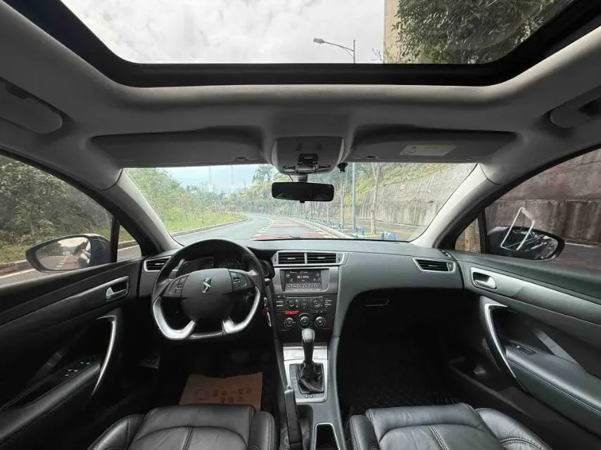 2016 DS 5LS 1.6T 167HP L4 6AT,autocango,china used car exporter,china ev exporter,chinese used car exporter,chinese used ev exporter