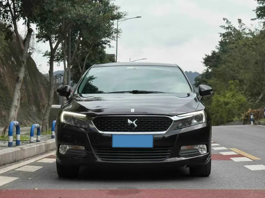 2016 DS 5LS 1.6T 167HP L4 6AT,autocango,china used car exporter,china ev exporter,chinese used car exporter,chinese used ev exporter