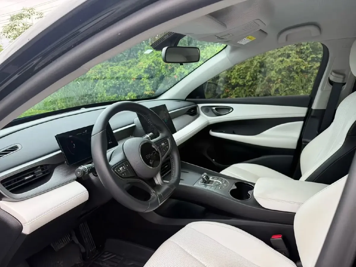 2025 BYD Seal05 DM-i 1.5L 101HP L4 E-CVT PHEV 7.68KWH,autocango,china used car exporter,china ev exporter,chinese used car exporter,chinese used ev exporter