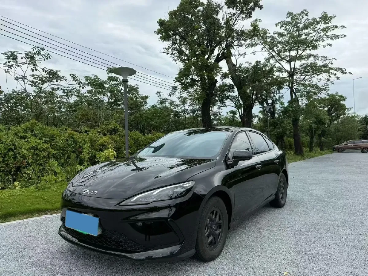 2025 BYD Seal05 DM-i 1.5L 101HP L4 E-CVT PHEV 7.68KWH,autocango,china used car exporter,china ev exporter,chinese used car exporter,chinese used ev exporter